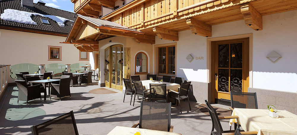 Hotel Goldene Rose Монгуэльфо Экстерьер фото